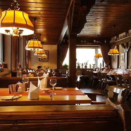 호텔 Floersbacher Hof 3*